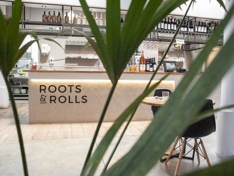 Roots & Rolls (6)